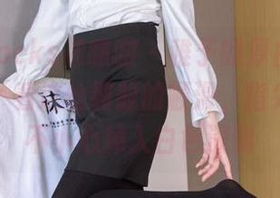 BoBoSocks袜啵啵 – 稚予的厚白丝，高清图集：看这丝绸般的顺滑，指尖滑过，不小心掉入白色深渊