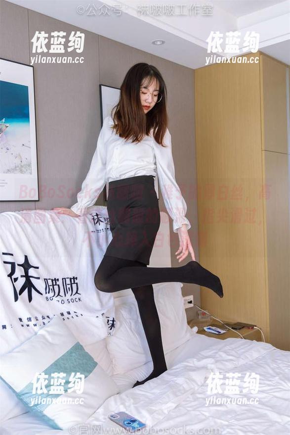 BoBoSocks袜啵啵 - 稚予的厚白丝，高清图集：看这丝绸般的顺滑，指尖滑过，不小心掉入白色深渊