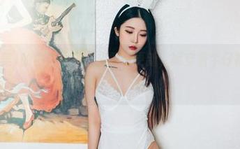Bomi(普美)的牛仔裤写真集重磅更新，她穿着牛仔裤，谁还敢说她不懂‘裤’！