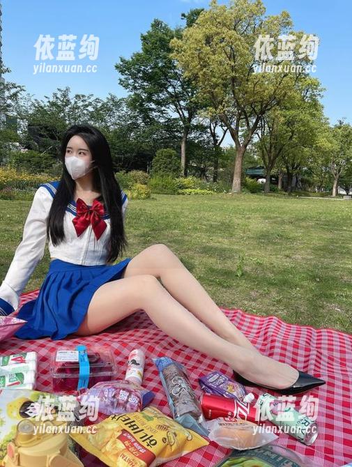 微密圈 - 效果拔群！这就是July芝岚图集里难得一见的全套“超薄裤里丝”！