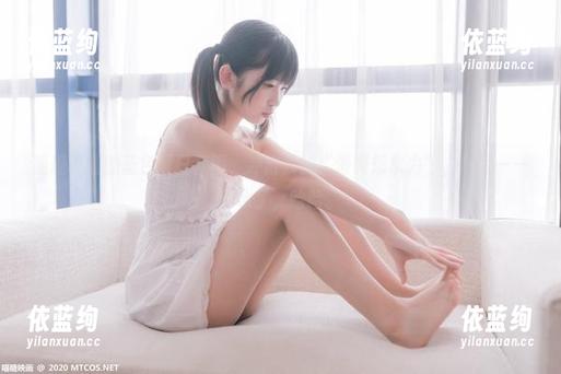 喵糖映画的蓝色夏日套图，冲击我的“海滩想象力”，然后——溺水了，哈哈。