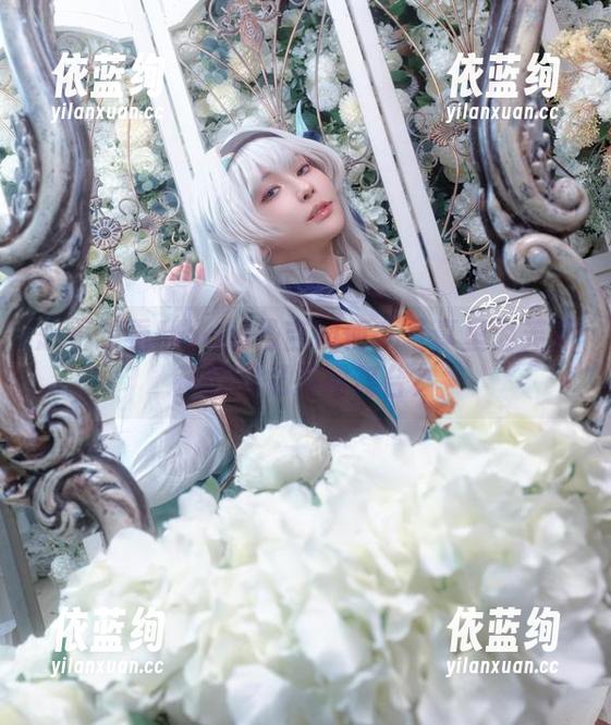 Machi马吉 想不想看Machi马吉如何在写真里为芙莉莲的回忆搭建舞台?