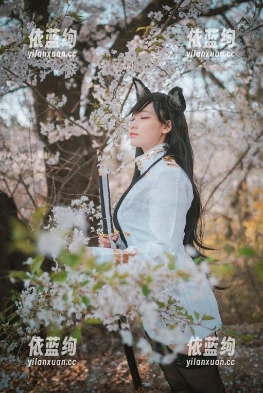 Mimmi(밈미)的学妹cos，完全是我的审美天敌！