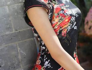 MyGirl美媛馆 – 这一套泳衣不简单，小魔女奈奈让你下载之后冲浪去吧，智商会提升的感觉！