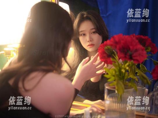 万圣节，Sira(시라)来了：在线高清，记得停留在最有趣的角落。