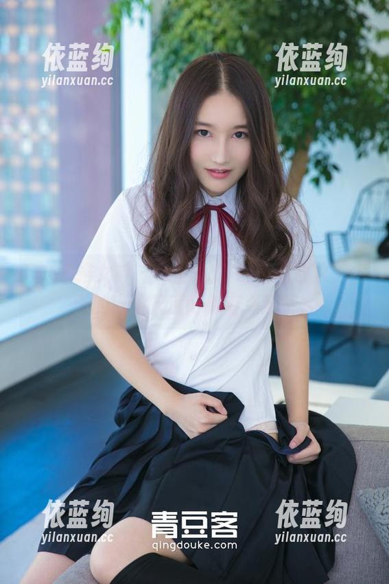TGOD推女神-颖莹儿YY TGOD推女神 - 颖莹儿YY的美图合集,今天的自拍尺度好像有点迷哦~