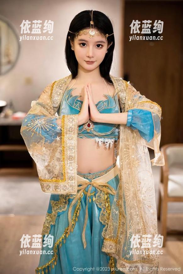 Xiuren秀人网 - 精选出圈—琳琳ailin在夏天的日常，图片各有趣味，你有没有被拉进这场夏日狂欢？