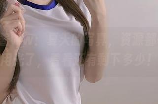miko酱ww：夏天的写真，资源都快被她用光了，看看还有剩下多少！