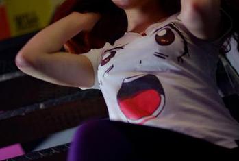 pans – 能不能不那么好看？雨涵的白丝美图分享让我真心不服