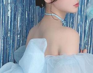 けん研(けんけん)的最新照片：旗袍，优雅的假象太会骗人。