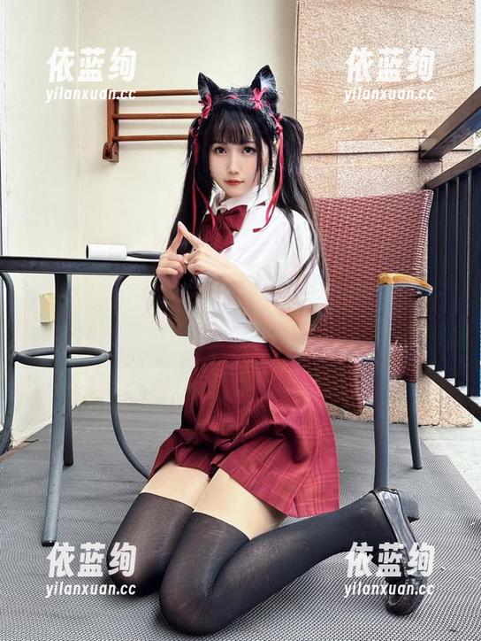不呆猫 才发现不呆猫的双人秘书这么会实拍,精选不过瘾!