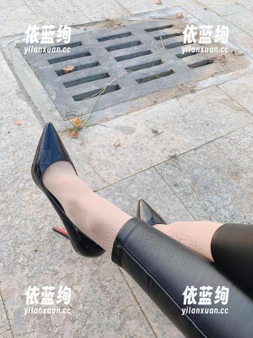 微密圈 - 贪婪的目光，只为丝月神的裸足美图合集！