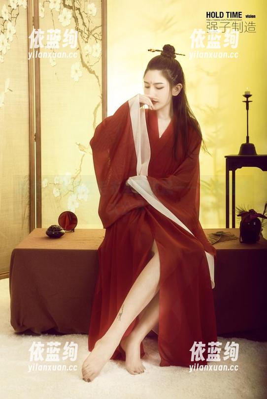 丽柜 - 小唐在毛衣里捉迷藏——写真图包大公开！