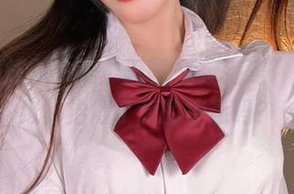 九言轰炸：一张“天城.玉座落鸾”高清壁纸，治得了我的疲惫吗？