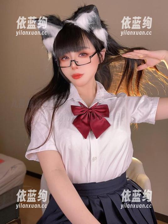 九言 九言轰炸:一张“天城.玉座落鸾”高清壁纸,治得了我的疲惫吗?