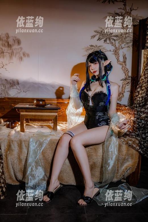 二佐Nisa 欢迎来到二佐Nisa的兔女郎写真展,海梦内衣能否与野菜搭配得上呢?