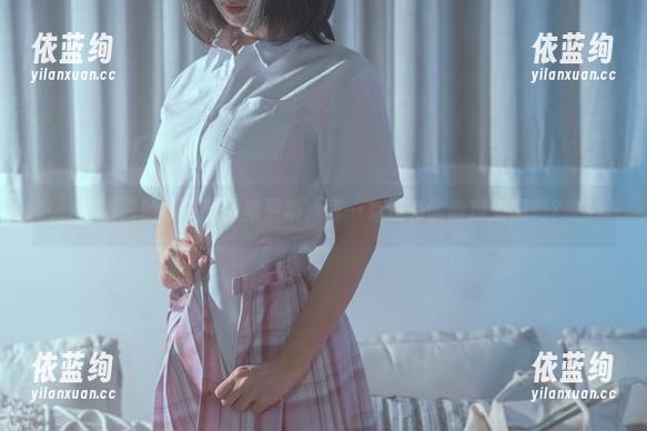 云溪溪的万圣节图集更新，嗯…有没有偷偷换鬼服啊？