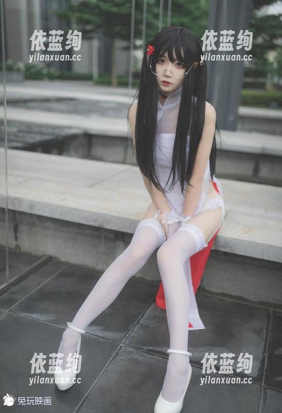 反传统的小红帽写真，五更百鬼玩出新花样