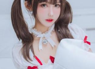 仙女月的女友：高清照片演绎的小甜蜜