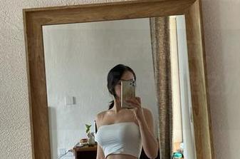 微密圈 – 你文茜穿上定制皮衣，图片就变得很高冷，满满的拒人于千里之外的范儿…
