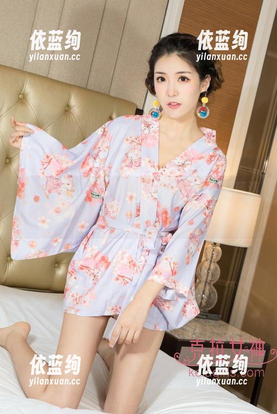 克拉女神-素素 克拉女神 - 说好的双马尾呢?素素的精选写真玩出了新花样,完全不止这一头发型。