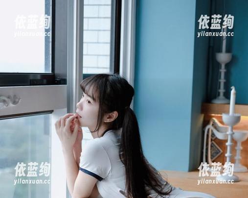 可可小白兔 可可小白兔的长腿套图更新,带你体验一瞬间的混乱与美好。