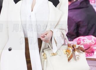 微密圈 – 周妍希的女神范儿私房合集，偶尔有人误打误撞哦