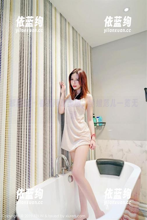 嗲囡囡 - 看张雨萌美图，学姐范儿一览无遗