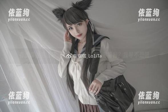 有谁能拒绝塔塔_Lo1iTa学姐的原图福利？我可不想呀