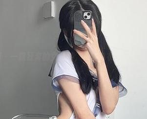 微密圈 – 一路狂奔的女刺客，运动内衣美图直接无圣光