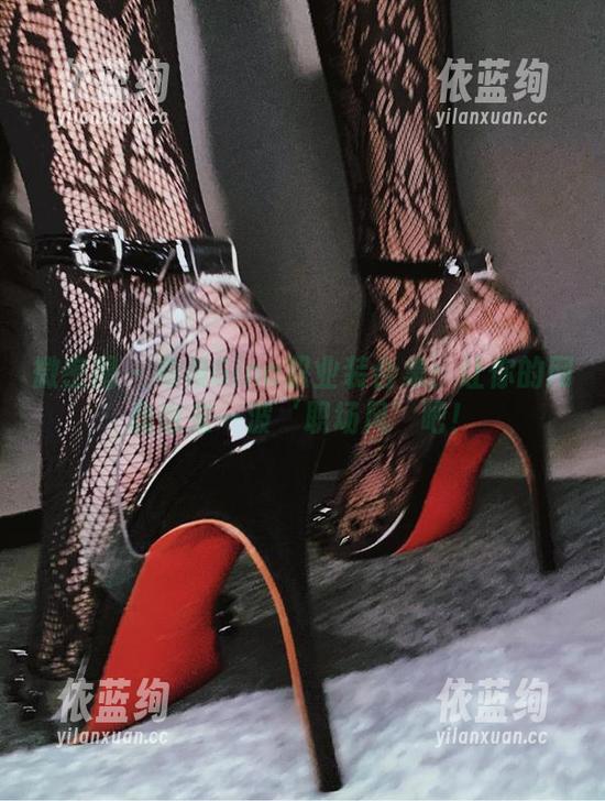 微密圈 - 希希Gina职业装合集：让你的网盘也来一波‘职场风’吧！