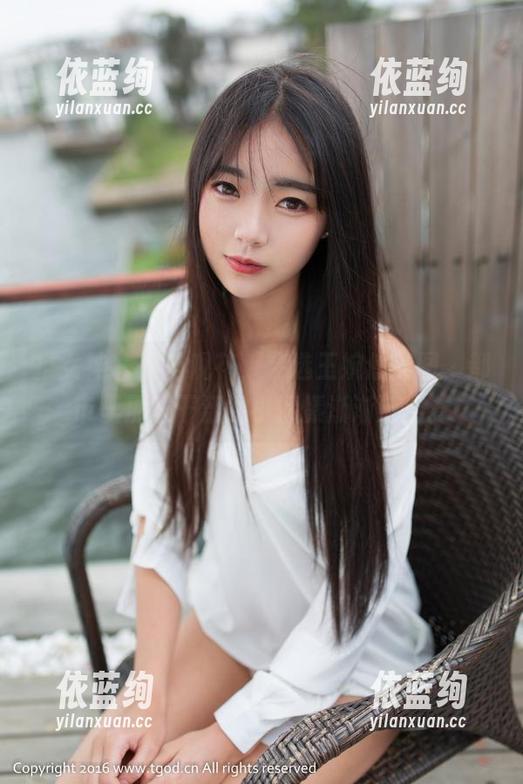 推女神 - 走马观花，精选王婉悠美图，都市里那些干涩的小情愫渐渐泛滥。