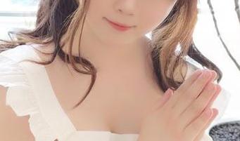 是依酱吖的和服全套，看了后没忍住想多看几遍