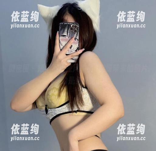 微密圈 - 短裙不止是风，桃沢樱呀带来的照片真的是免费绝配