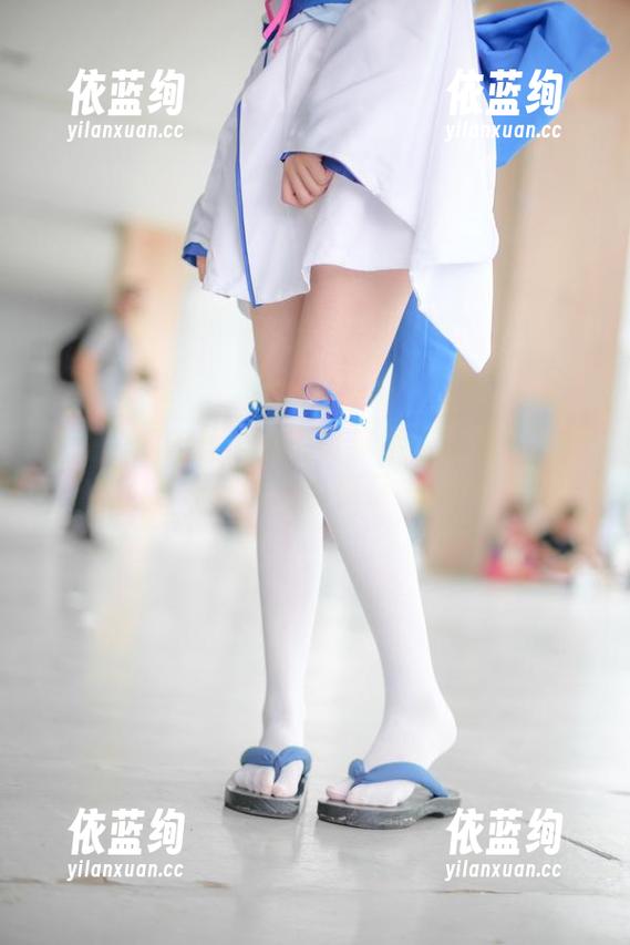 森萝财团 谁说校服肉丝少女写真集不够吸引?森萝财团的盘点显示……