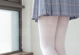 森萝财团出品：学妹美足，裸足与肉丝的绝配，原图走起