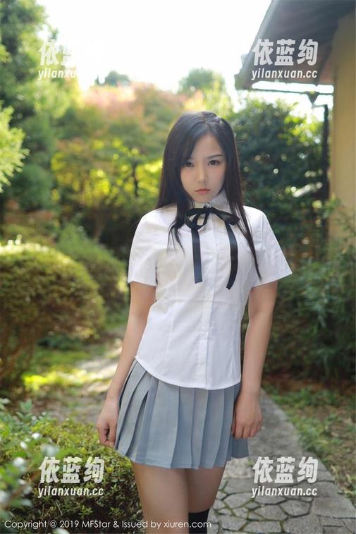 模范学院-柳侑绮Sevenbaby 模范学院 - 资源来啦,柳侑绮Sevenbaby巧妙演绎空姐的优雅与不羁。