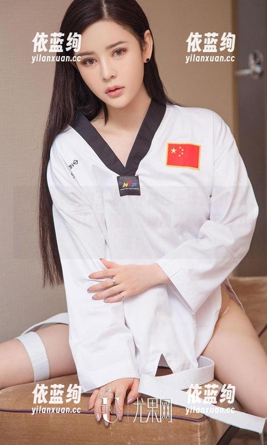 爱尤物 - 突然觉得，小热巴在泳池里的那种悠闲，真让人羡慕，原图简直想多发几张！