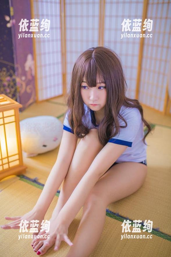 猫九酱 沐浴在光影里:猫九酱的奇特cos写真
