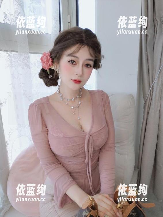老实说，白银81的白丝兔子，这画面我看到就想赞，快来更新原图！