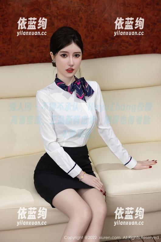 秀人网 - 不得不承认，HeyuZhang校服高清壁纸，正品新鲜出炉，刷屏也得看脸才能说话！