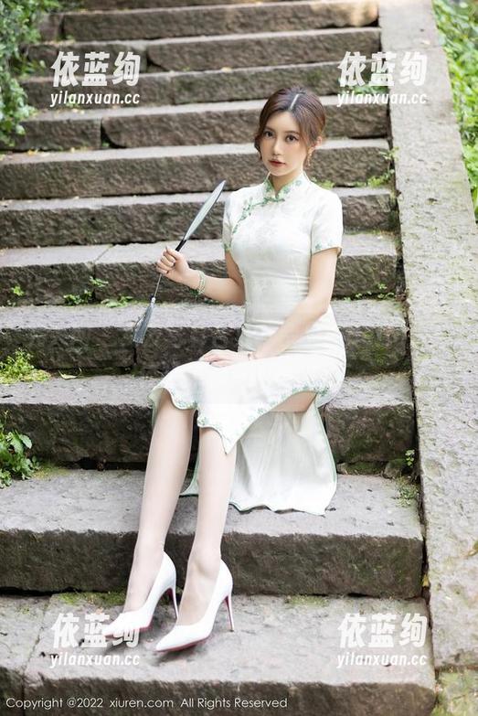 秀人网-佘贝拉bella 秀人网 - 女友写真合集,佘贝拉bella带你体验灵魂中的小火苗