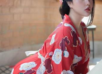 秀人网 – 牛仔裤大冒险：程程程的写真，美图酒吧的好酒！
