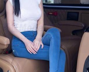 秀人网 – 葛征Model的最新透明写真，真不知该先看哪里好呢？