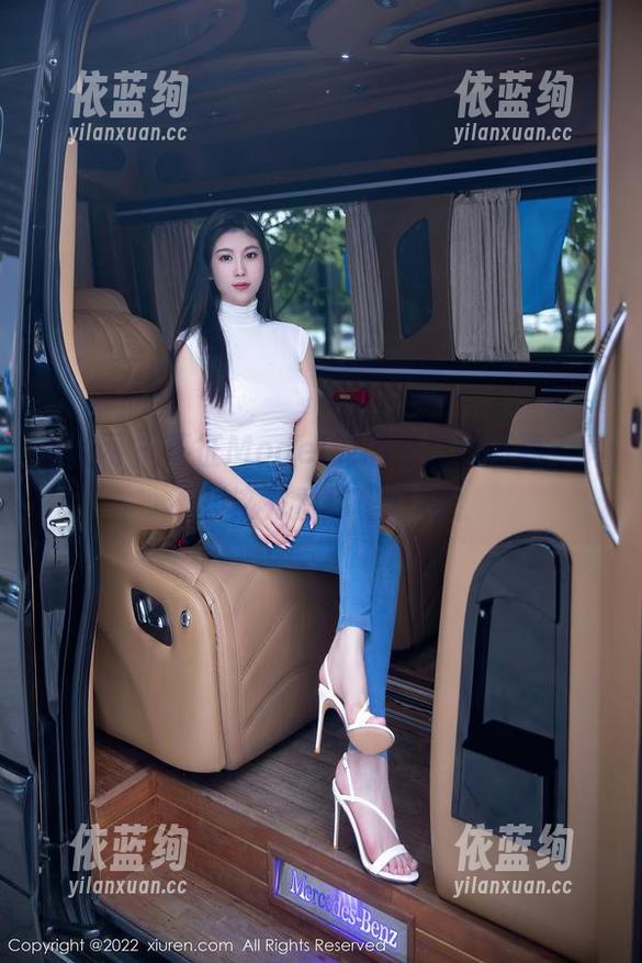 秀人网 - 葛征Model的最新透明写真，真不知该先看哪里好呢？