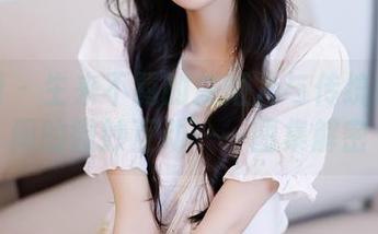 秀人网 – 生来不羁的虞姬儿与传统修女之间的微妙互动——图集解密
