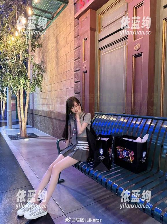 腐团儿Ikaros 腐团儿Ikaros的《王者荣耀普通荆轲》写真集,我看完想问她:这算不算角色扮演?