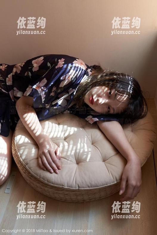 蜜桃社 - 你能把杏子的全集下载下来，但它那点小剧情可不是每个人都懂的。
