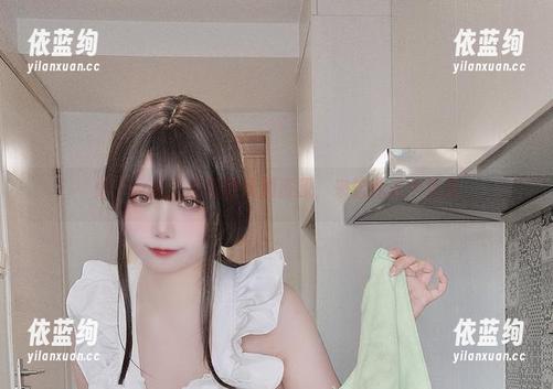 贞子蜜桃 贞子蜜桃:短裤的妩媚资源,来这儿占个坑吧