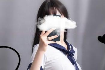 微密圈 – 超辣的林一的纯白高清图集，简约风，可真耐看，不过如此。